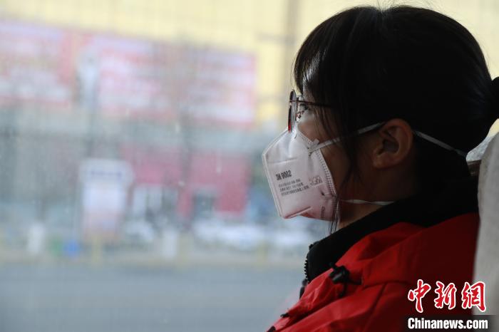 内蒙古新一批173名医疗人员出征武汉参与救治新冠肺炎危重症患者